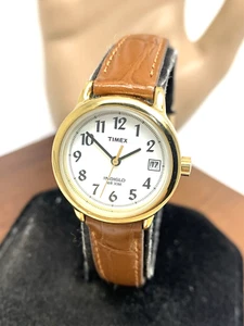 Reloj Timex Mujer T2J761 Indiglo Cuarzo Marrón Cuero Correa Pequeña Fecha 25mm - Imagen 1 de 13