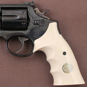 KSD Brand SW K/L/X - Frame Round Butt Compatible Ivory Acrylic Grip - Picture 1 of 2