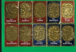 22- 1965 Topps Embossed W/ Robinson/ Drysdale, Mathews, Etc  ⭐️💥🎯 @LOOK@