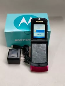 Working Motorola RAZR V3 Pink UNLOCKED GSM Bluetooth MP4 video Flip Mobile Phone - Picture 1 of 7
