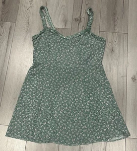 Short Summer Dress = New Look - Green & Pink - Size 18 - Picture 1 of 4