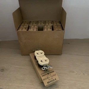 VTG NOS 10 GE4025-2 General Electric GE Duplex Receptacles Outlet Ivory Bakelite - Picture 1 of 5