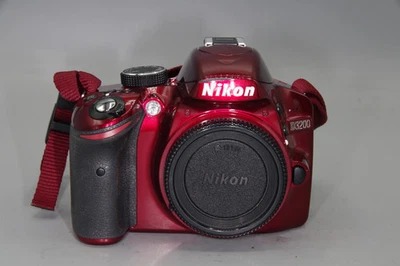 Nikon D3200 DSLR Body 24MP Full HD - S/C 9060 Excellent - Red - Image 1 of 4