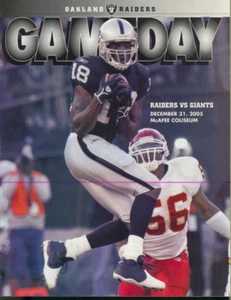 Programa Raiders vs Giants 2005: Tiki Barber 95 yardas td - 2.390 yardas totales - Imagen 1 de 1
