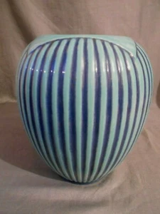 BEAU VASE BLEU DLG ART DECO GERMANY HAUTEUR 20CM - Picture 1 of 4