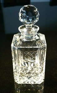 Beautiful Large Heavy Crystal Decanter - Picture 1 of 5