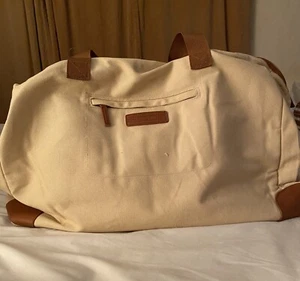 Prestige duffle bag, canvas , brand new and very nice - Picture 1 of 4