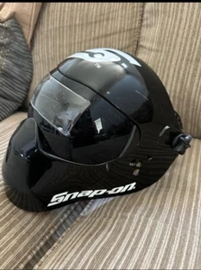 Casco de soldadura de oscurecimiento automático a presión usado - solo carcasa - falta oscurecimiento comp - Imagen 1 de 7