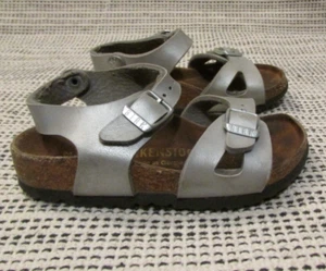 Kleinkind Birkenstock Rio Mädchen Silber Sandalen Schnalle Größe 24/6 C - Bild 1 von 6