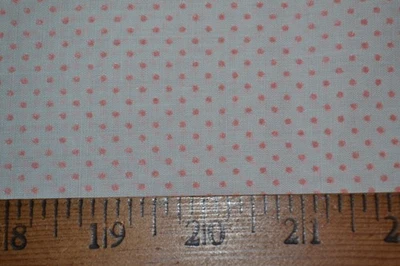 Tela de algodón, rosa y blanco flocado punteado suizo, 44" x 27" Foto 1 de 4