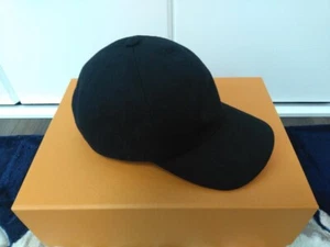 Louis Vuitton Monogram Essential Newsboy Cap Casquette - Size 58 - Black 3504AK - Picture 1 of 9