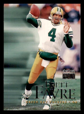 1999 SkyBox Premium #94 Brett Favre - Image 1 of 2