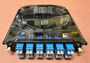 Corning CCH-CS24-A9-P00RE Pigtailed Splice Kaseta 24F LC Duplex SM OS2 UPC - Zdjęcie 1 z 2