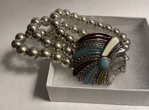 Vintage Indianerkopf Stretch silberfarben Perlenarmband ~ EUC, passt 8", hübsch - Bild 1 von 8