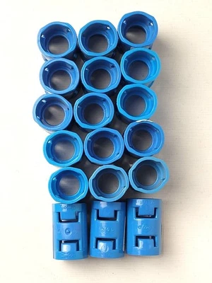 Carlon Lot of 18 A240D-CAR 1/2-In. ENT Blue Smurf Quick Connect Coupling - Image 1 of 4