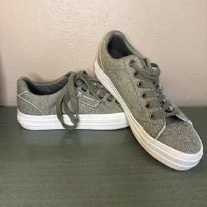 Rocket Dog Green/Grey Sneakers Size 9 Excellent Used Condition! - Picture 1 of 10