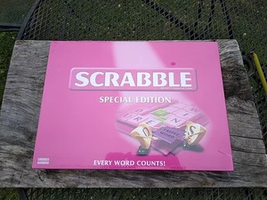 Scrabble Pink Special Edition Spiel - Sealed Neu - Bild 1 von 8
