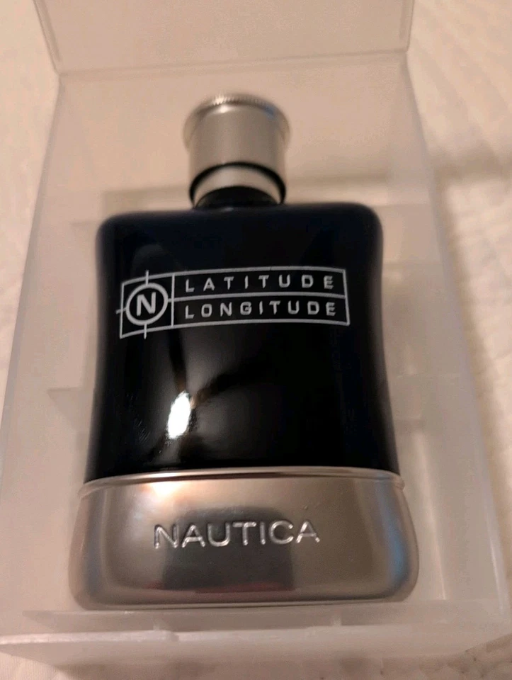 Latitude Longitude Nautica Eau de Toilette Spray 1.7 OZ 50 ml Hecho Año 2003 De Colección Foto 1 de 4