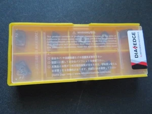 10 pezzi inserti in carburo MITSUBISHI APMT1135PDER-M2 grado VP15TF APMT - Foto 1 di 3