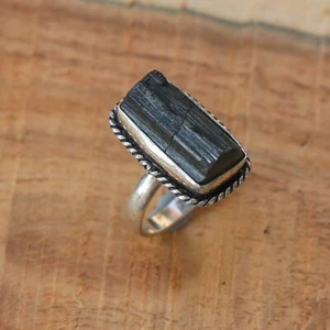 Schwarzer Turmalin Ring Rohkristall Rechteckig Statement Ring Größe'7,5 - Bild 1 von 6