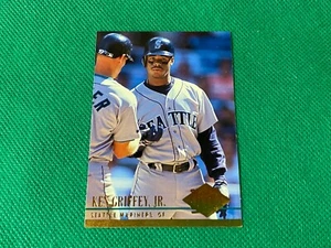1994 Ultra #120 Ken Griffey Jr. Seattle Mariners - Bild 1 von 1
