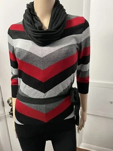 New sweaterblouse size M sleeves 3/4 included scarf armpit to armpit 17in - Picture 1 of 12