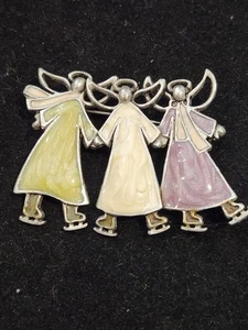 Enamel Three Skating Winter Angels Brooch Pin Holiday Snow Christmas 2.25 x 1.5 - Picture 1 of 7