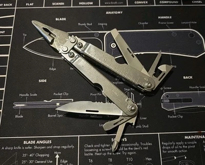 SOG Power Plier S44 Silver Multi-Tool Mint Condition #2 - Image 1 of 2