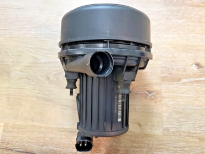 BMW Z4 E85 E86 Secondary Air Injection Smog Pump OEM 72812402 Used Clean - Image 1 of 4