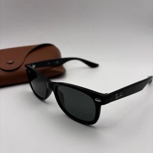 Ray-Ban RJ9052S Junior Wayfarer Sunglasses Black 47mm w/ Case - Picture 1 of 11