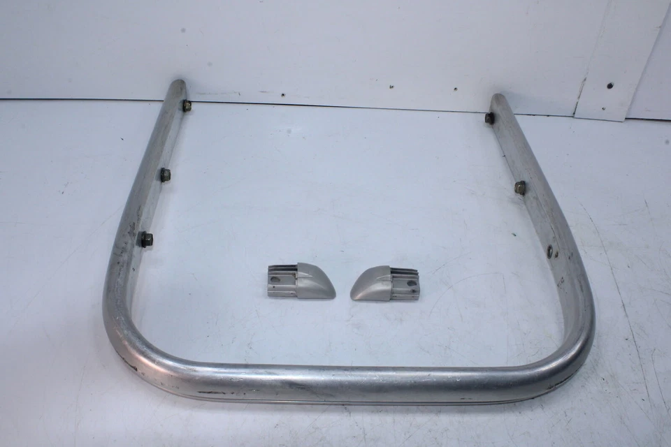 Parachoques trasero Ski-doo GTX 600 2005 518325225 Foto 1 de 4