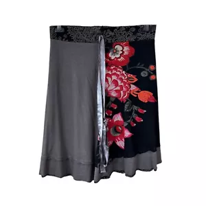 DESIGUAL FALDA ESTAMPADO FLORAL ABSTRACTO PEDRERÍA MULTICOLOR. TALLA: GRANDE - Imagen 1 de 5