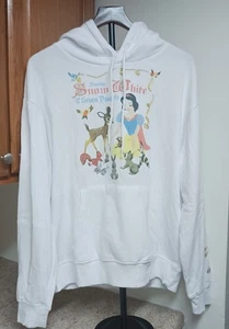 Disney Princess Snow White And The Seven Dwarves Large White Sweatshirt New (C) - Picture 1 of 6