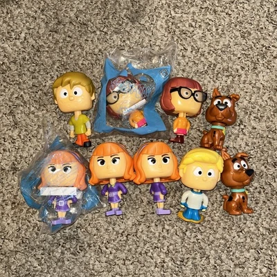 McDonald's Scooby-Doo 2021 套装摇头公仔玩具可动人偶 9 件套 完整 + — 第 1/3 张图片