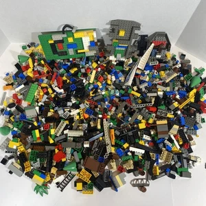 LEGO 4 lbs Pounds Bulk Lot of Loose Mixed Bricks Random Parts (actual pieces) 👀 - Picture 1 of 21