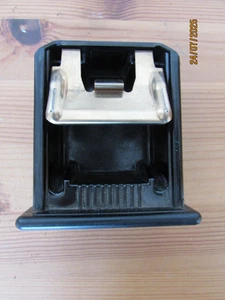 MAZDA B2500 / FORD RANGER MK1 ASH TRAY - Picture 1 of 2