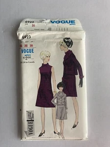 Vintage 60s Vogue 6923 Sewing Pattern A-line Dress Jacket FACTORY FOLDED Bust 36 - Picture 1 of 11