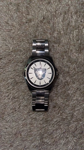 OAKLAND RAIDERS GAMETIME MEN’S WRIST WATCH STAINLESS STEEL Cover