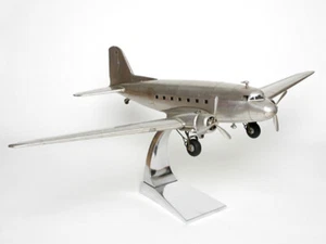 Modellino Di Aereo Douglas Dakota DC-3 Rosinenbomber In Metallo - Picture 1 of 5