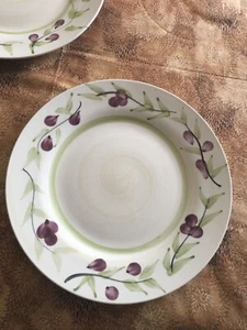 Royal Norfolk- RNF70 10.5/8” Dinner Plate Assiette (Discontinued Pattern) Swirly - Picture 1 of 12