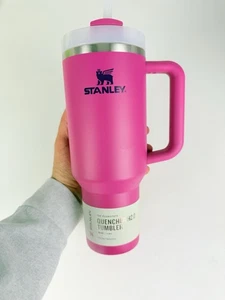 Stanley exklusiver 40 Unzen Löscher Becher Fuchsia Pink (brandneu) - Bild 1 von 7