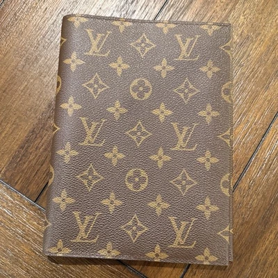 Cubierta de agenda GM para cuaderno de cobertura Louis Vuitton rara, lona con monograma Foto 1 de 4