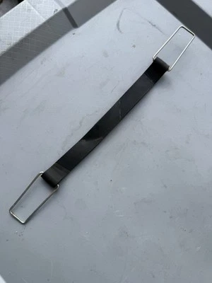 Kawasaki Jet Ski  300x SX-R SXI Pro Rubber Strap Band Oem 92072-3841 - Image 1 of 2