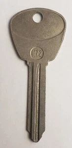 DL - MZ2 - Key Blank - Picture 1 of 2