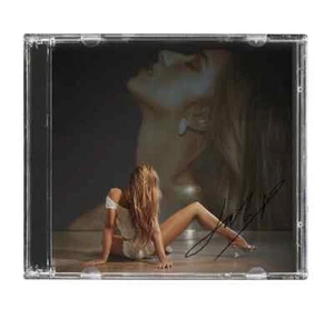 TATE MCRAE SIGNED SO CLOSE TO WHAT Signed CD SEALED - Imagen 1 de 1