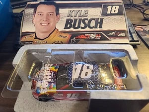 Lionel Action Kyle Busch Skittles Red White Blue 2017 Toyota Camry /745 NASCAR - Picture 1 of 9