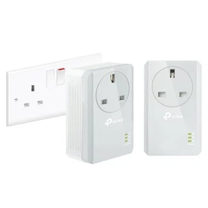 TP-Link TL-PA4010PKIT Passthrough Powerline Adapter Starter Kit, No Configuratio - Picture 1 of 4
