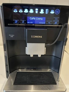 Siemens EQ.6 plus s400 Vollautomat Kaffeemaschine Gebraucht - Bild 1 von 4