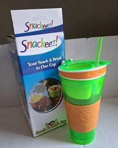 Snackeez 2 in 1 Green/Orange Snack & Drink Cup 4 oz Snack Cup/16 oz Drink New - Picture 1 of 4