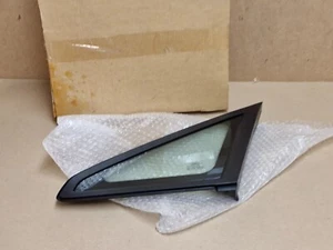 Ford C-Max Quarter Window Glass Front Left 2003-on 1302111 Genuine NEW OEM - Picture 1 of 11